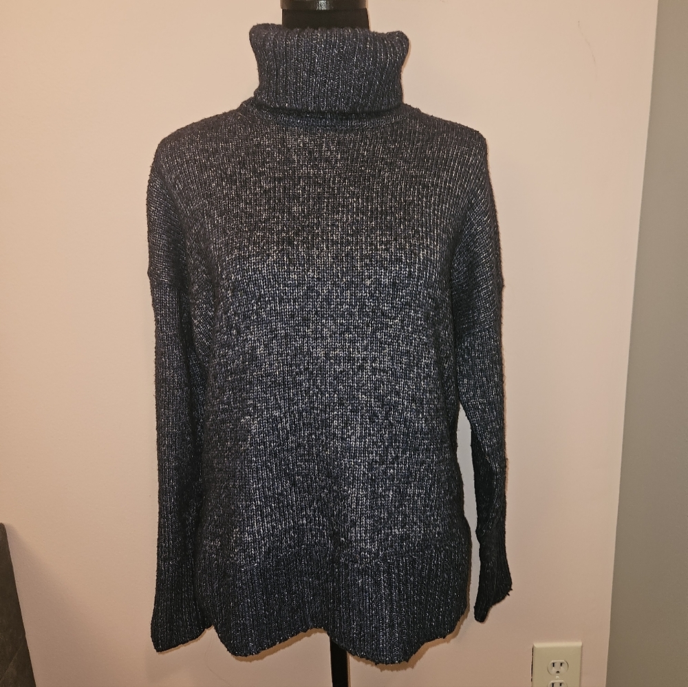 Banana Republic Navy Blue Knit Turtleneck Cozy Sweater - Size Large - Picture 2 of 7